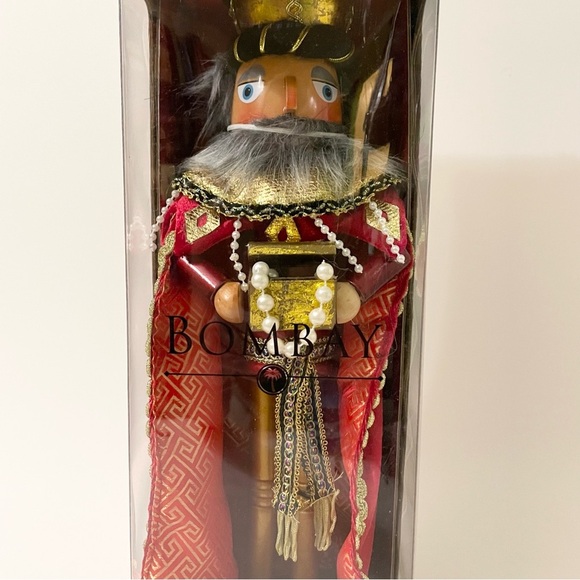 Bombay Ruby King 2015 Exclusive Nutcracker Collection Figure - Picture 15 of 16